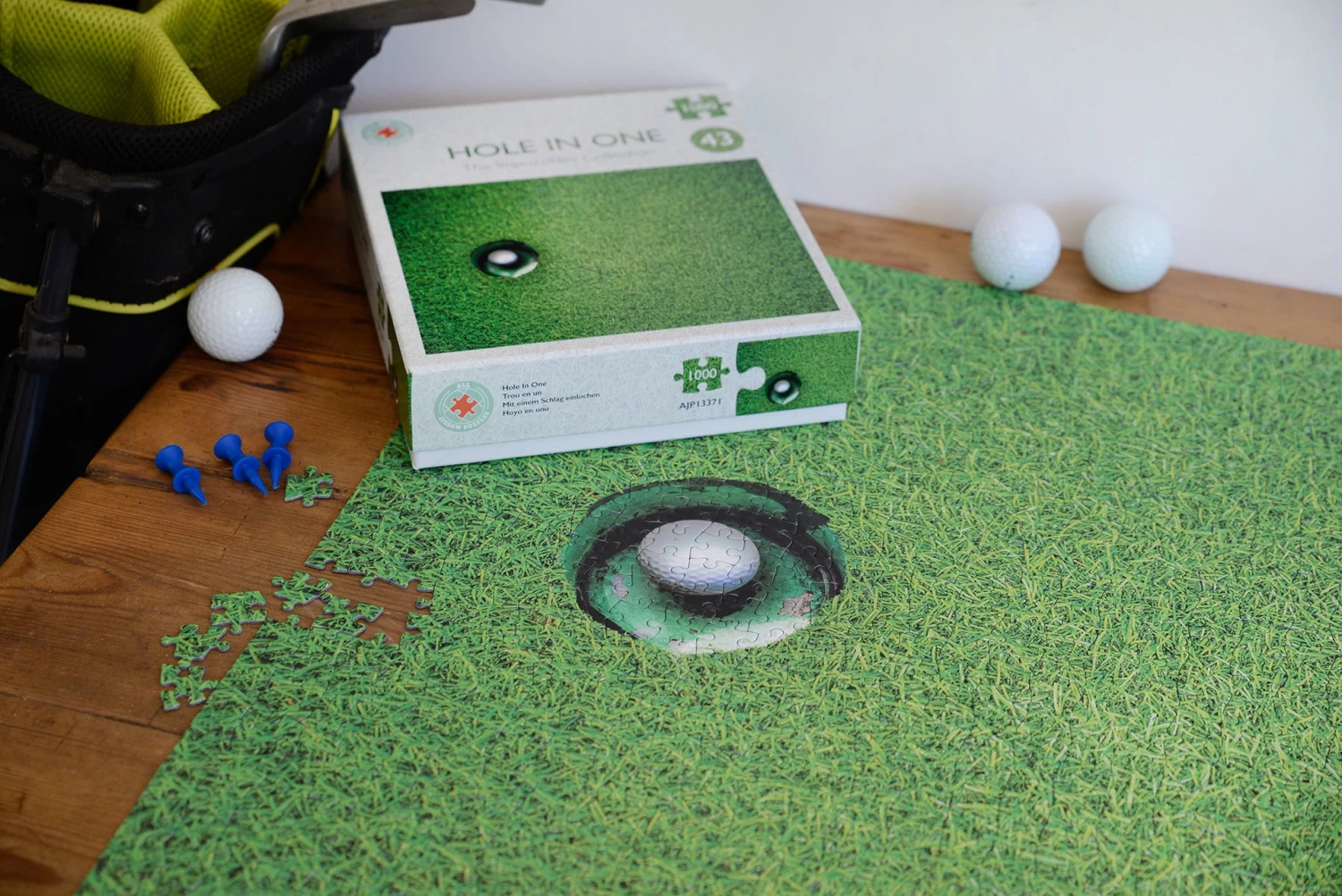 A Hole In One- Impuzzible No.43 - 1000 Piece Jigsaw Puzzle - Image 15