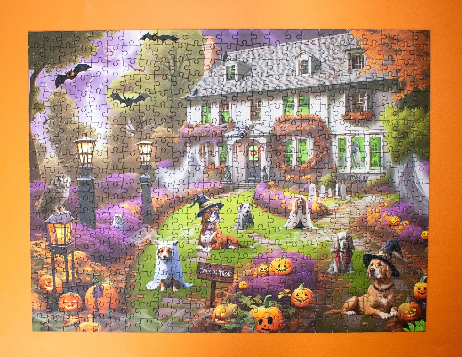 Dogs At A Haunted House 1000 Or 500 Piece Jigsaw Puzzle - Image 4