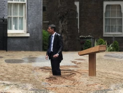 Cold War Steve In The Sh*t 1000 Piece Jigsaw Puzzle